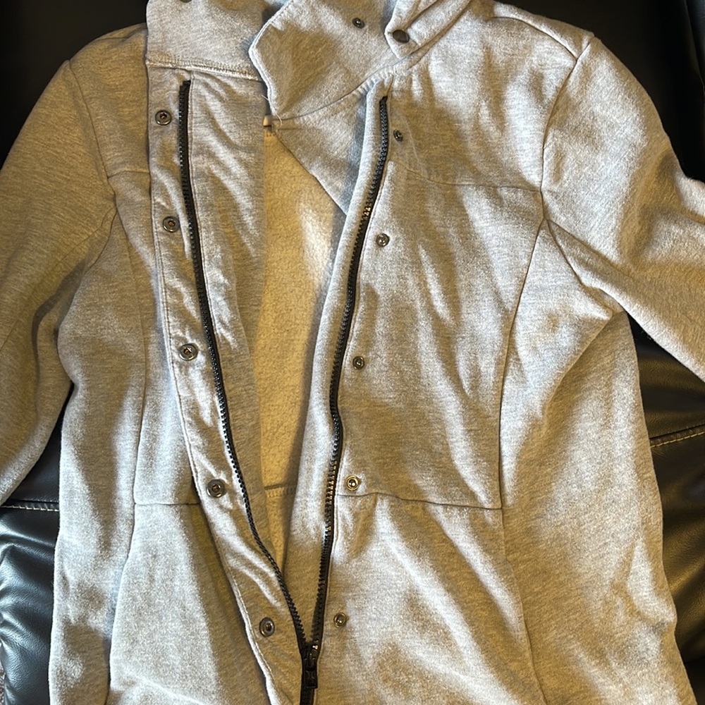 Hurley Jacket - Picture 4 of 8